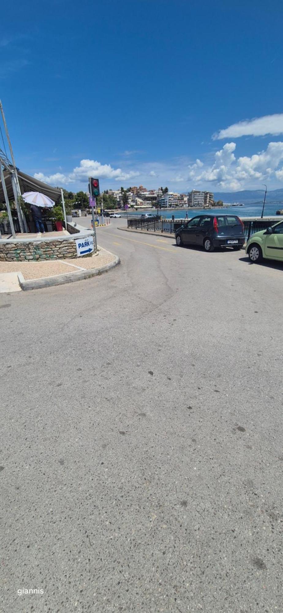 Debbies Διαμέρισμα Δίπλα Στο Νερό #2 ! Chalkís Exterior foto